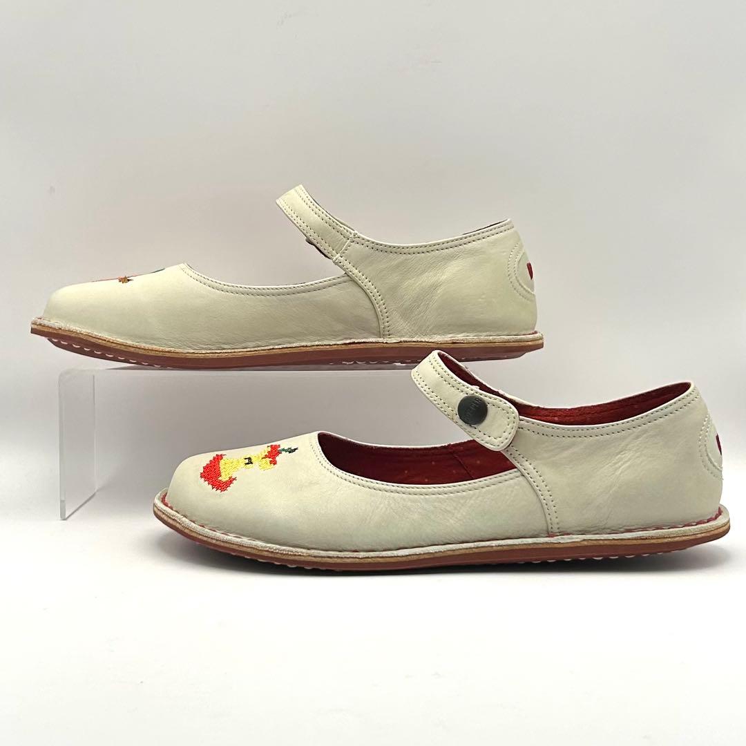 極美品✨ CAMPER 【25㎝】 TWINS レザー フラット パンプス