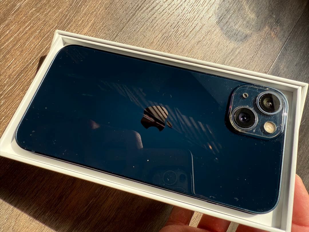 iPhone13 128GB ミッドナイト 箱ケーブル付 SIMフリー