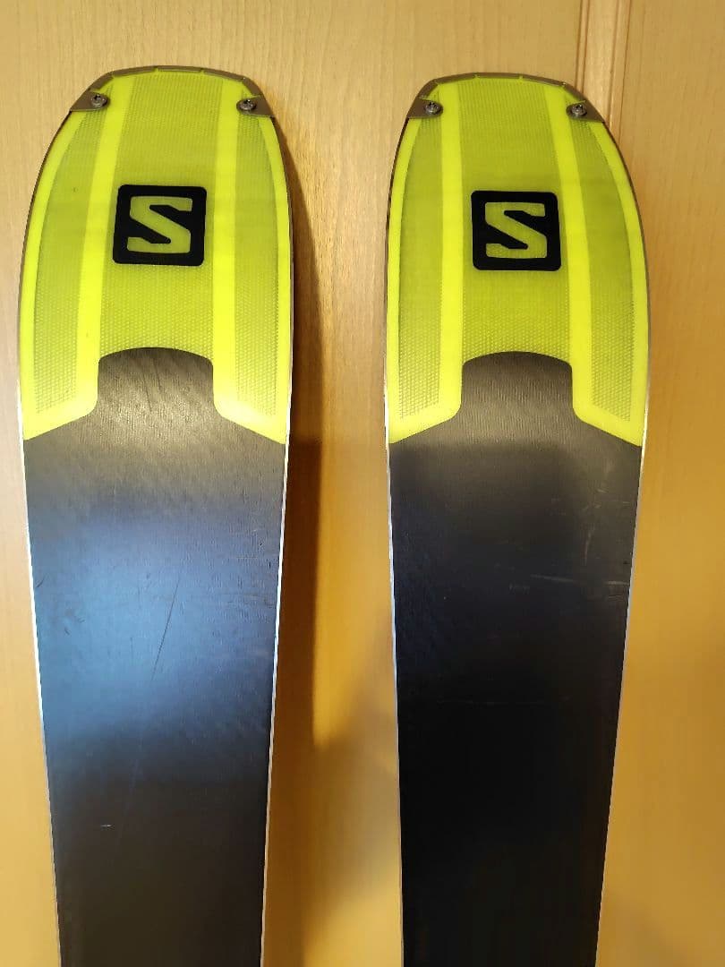 Salomon XDR スキー板 SALOMONビィンディング付 ストック付