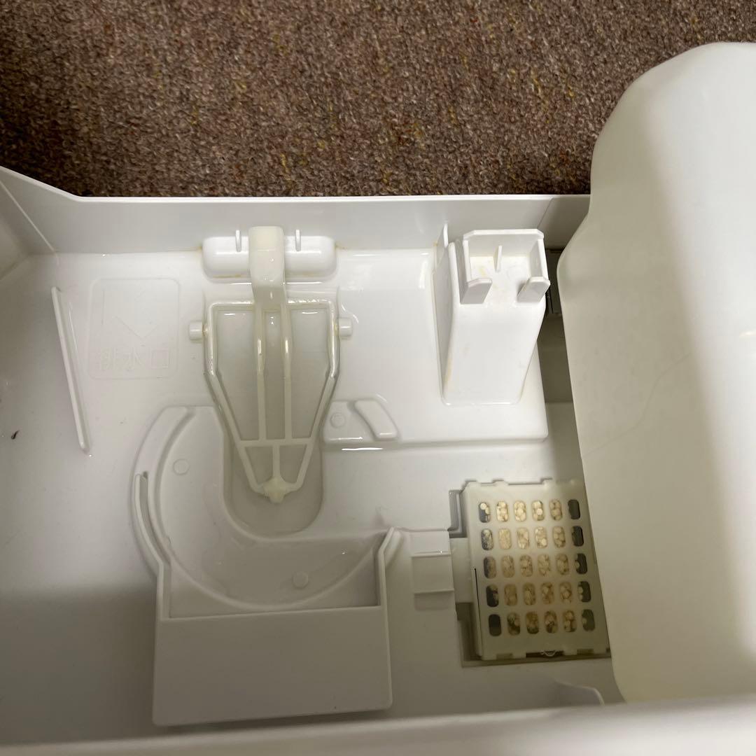 16　パナソニック 気化式加湿機 FE-KXP20