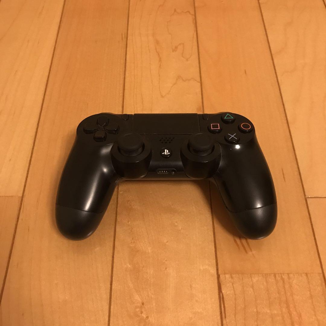 PlayStation®4 ジェット・ブラック 500GB CUH-1200A.