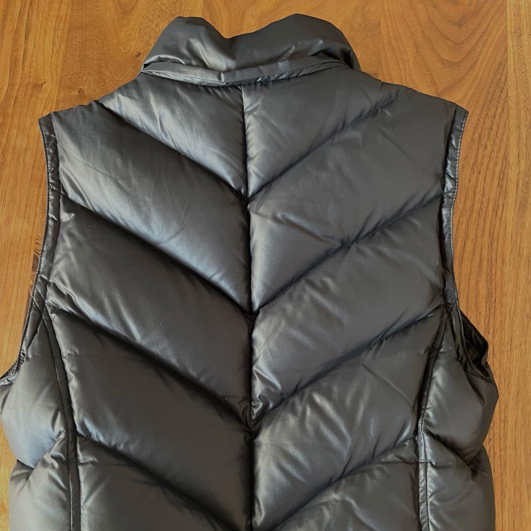 FRED PERRY フレッドペリー　リアルファー付きダウンベスト　PERTEX