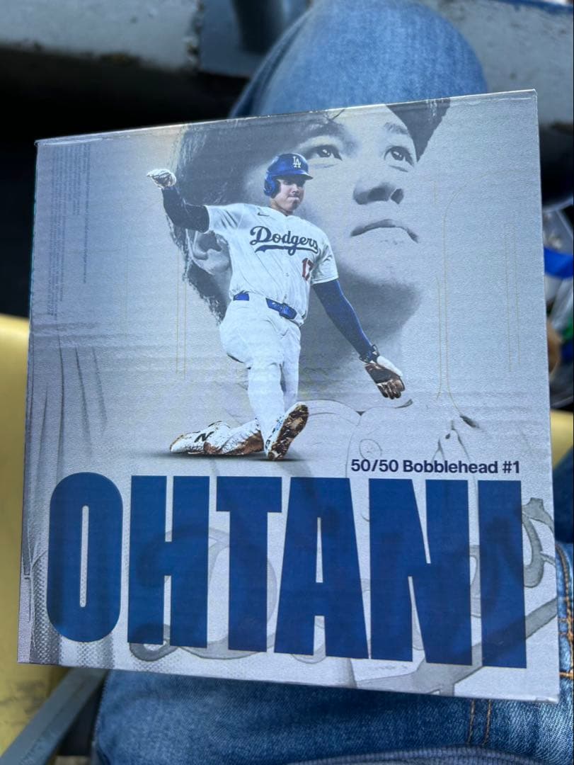 大谷翔平　50/50盗塁王記念ボブルヘッド