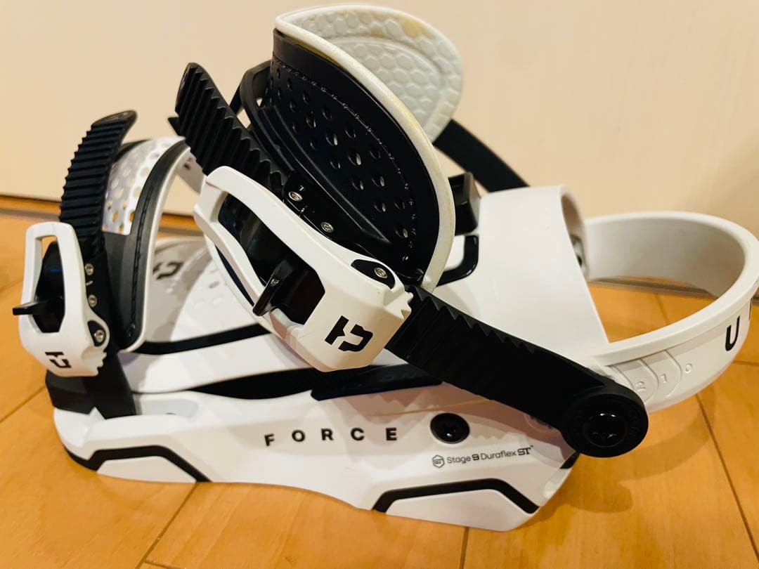 UNION FORCE Mサイズ ホワイト 23-24モデル