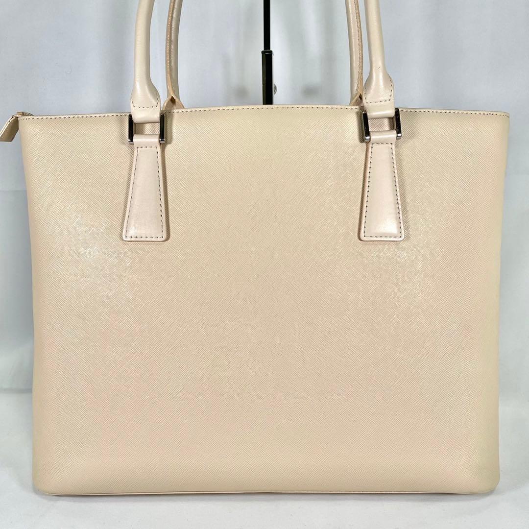【極美品】バーバリー トートバッグ レザー 白 A4可 ノバチェック ビジネス