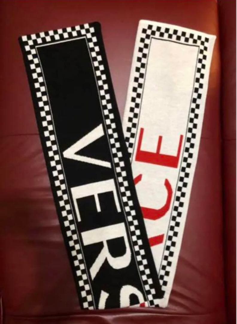 VERSACE ウールマフラー