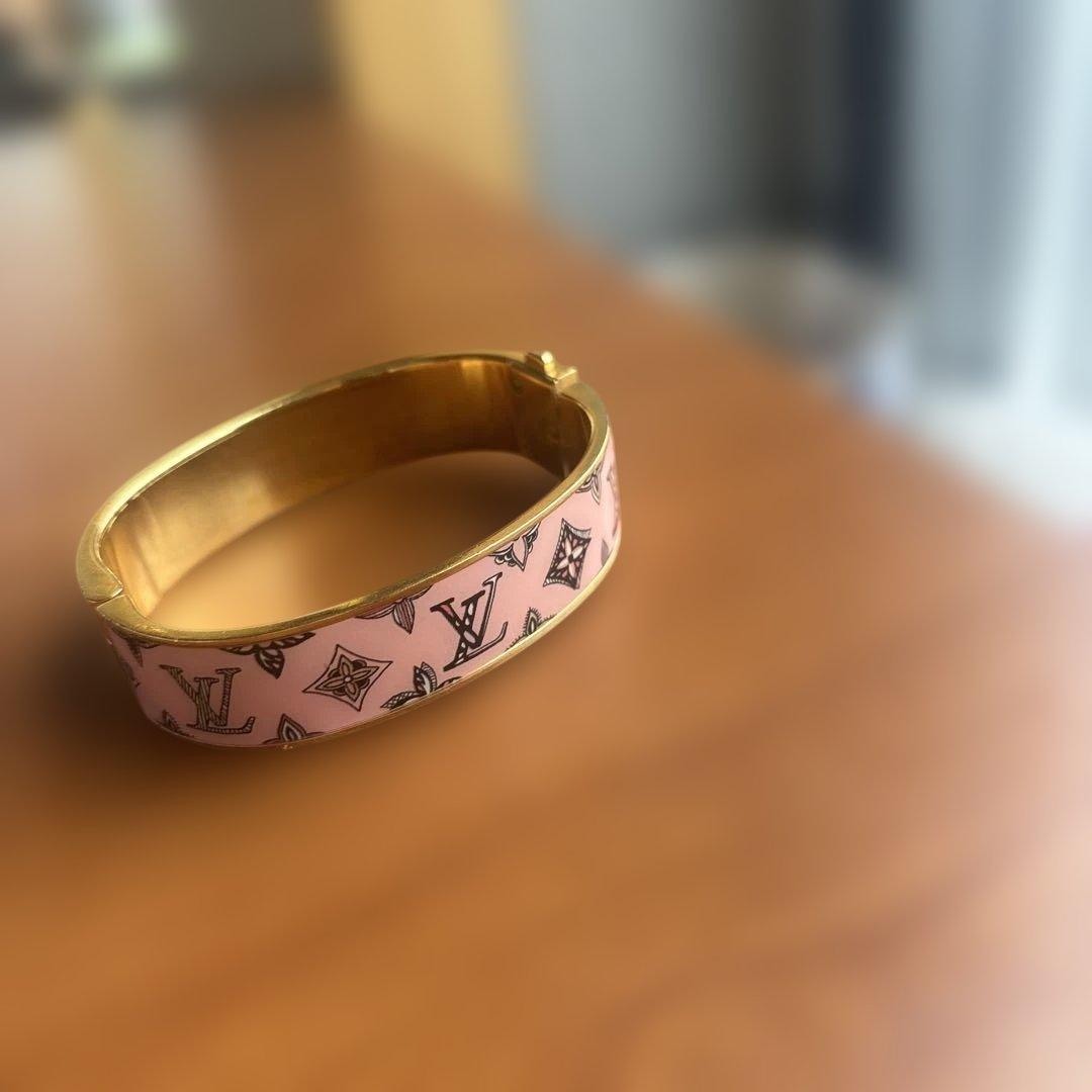 LOUIS VUITTON ブラスレ LV コンフィデンシャルPM バングル
