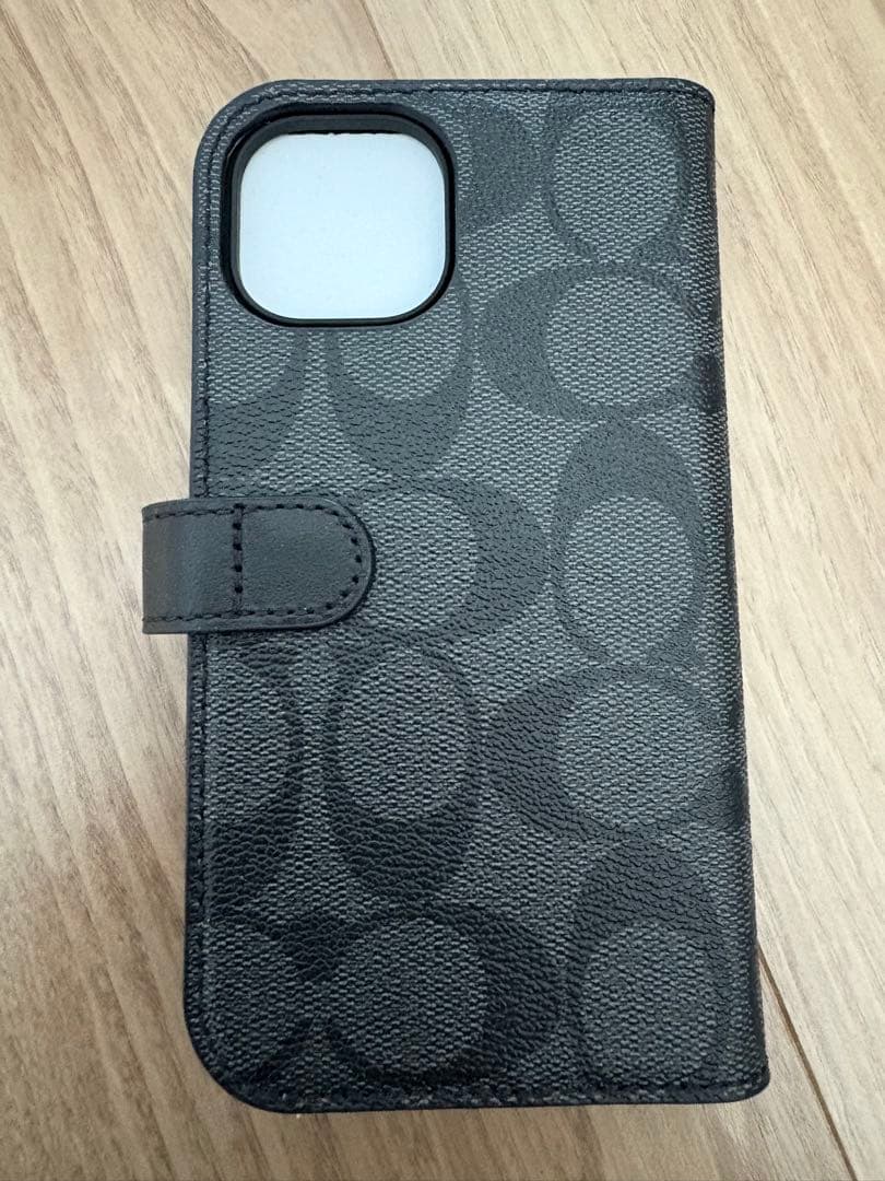 【新品】COACH iPhone 15 手帳型ケース　強化ガラス保護フィルム付き