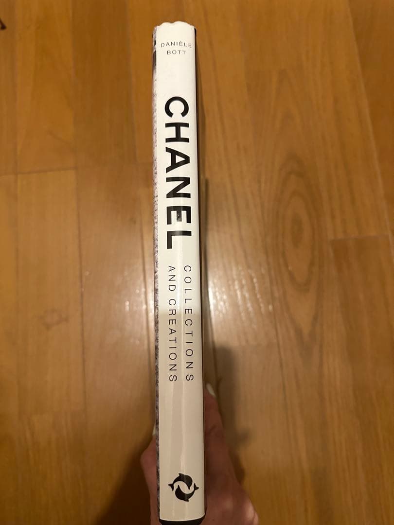 CHANEL シャネル　洋書　ビジュアルブック