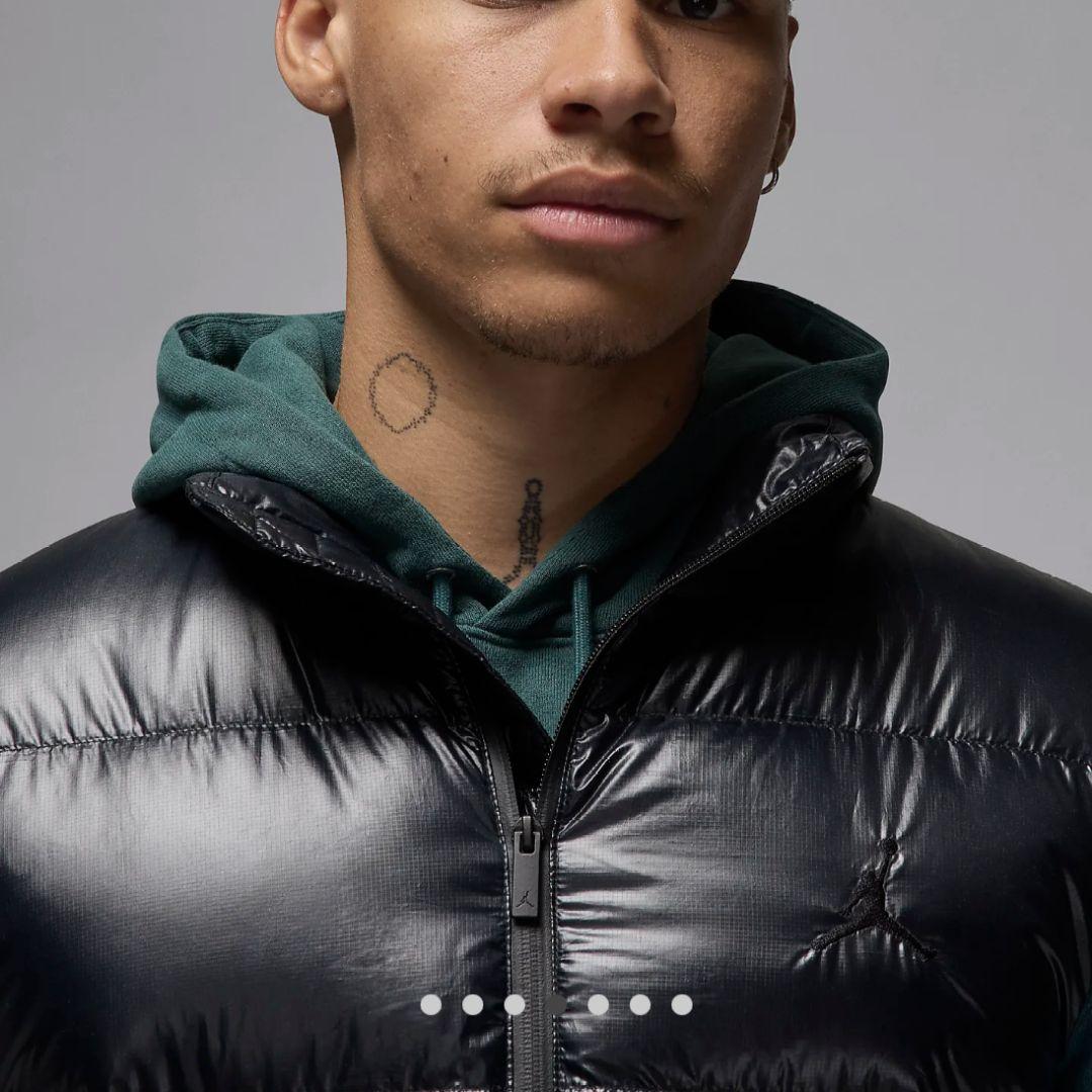 新品未使用 S ジョーダン フライト JORDAN ダウンベスト　パファー