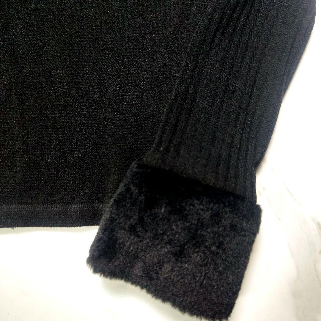 d.i.a.ファー付き黒長袖トップス