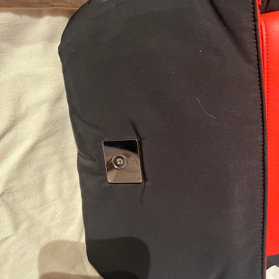 ロエベ　ゴヤパファーB896G22X01 ショルダーバッグ