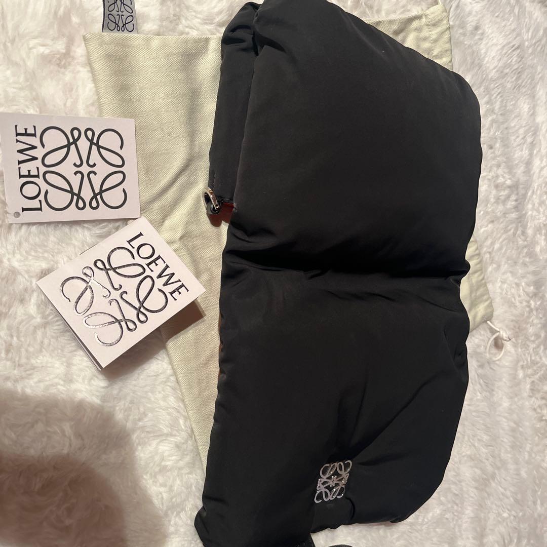 ロエベ　ゴヤパファーB896G22X01 ショルダーバッグ