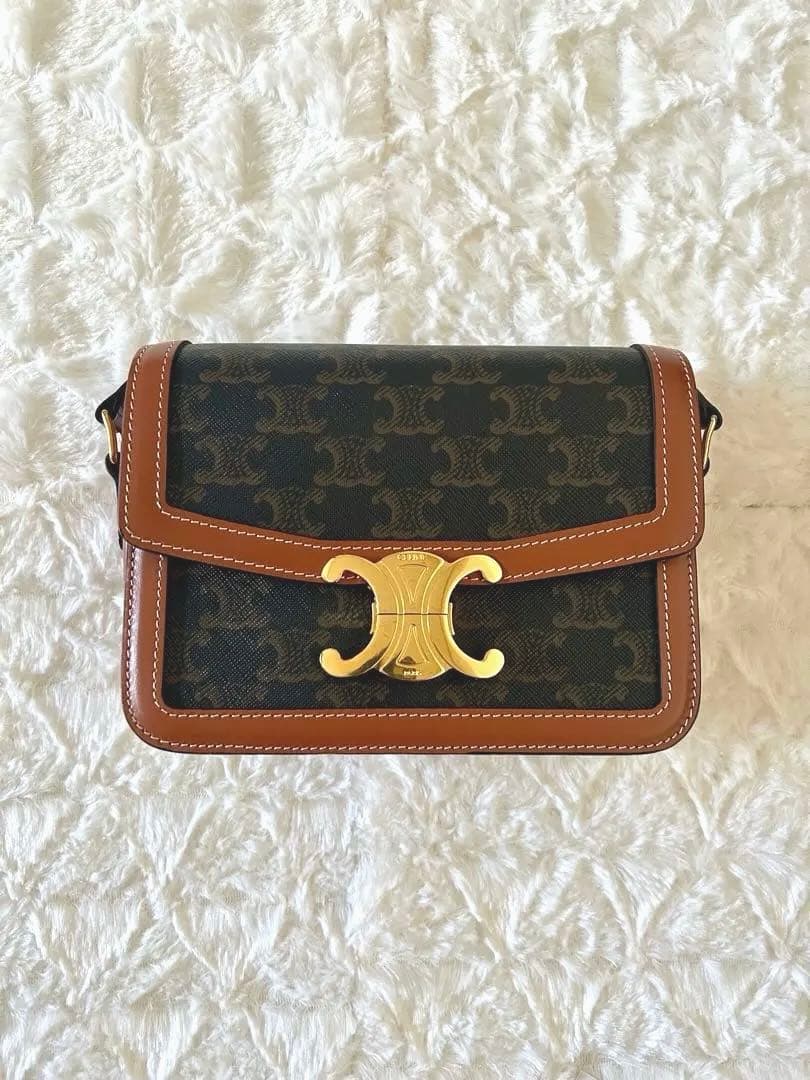 【衝撃価格】新品CELINE セリーヌ ティーン トリオンフ　バッグ　正規品