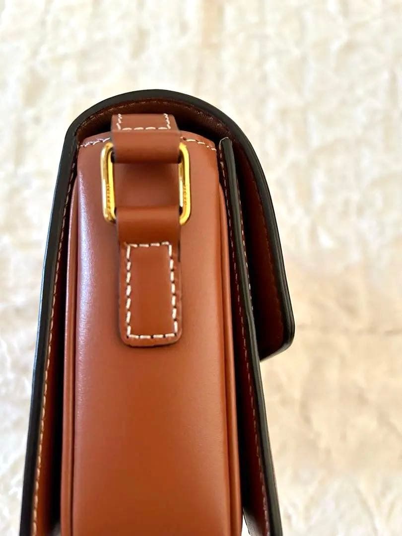 【衝撃価格】新品CELINE セリーヌ ティーン トリオンフ　バッグ　正規品