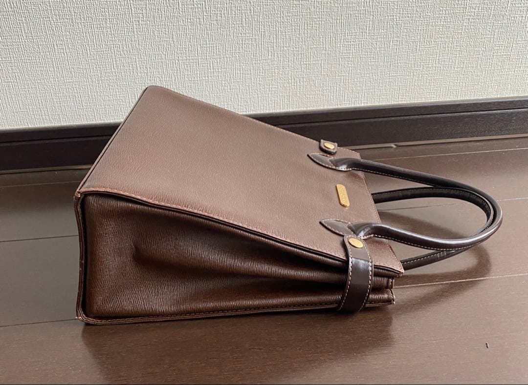 BURBERRY バーバリー レザービジネスバッグ