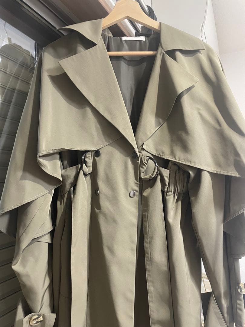 【h *】ミエリインヴァリアント　トレンチコート