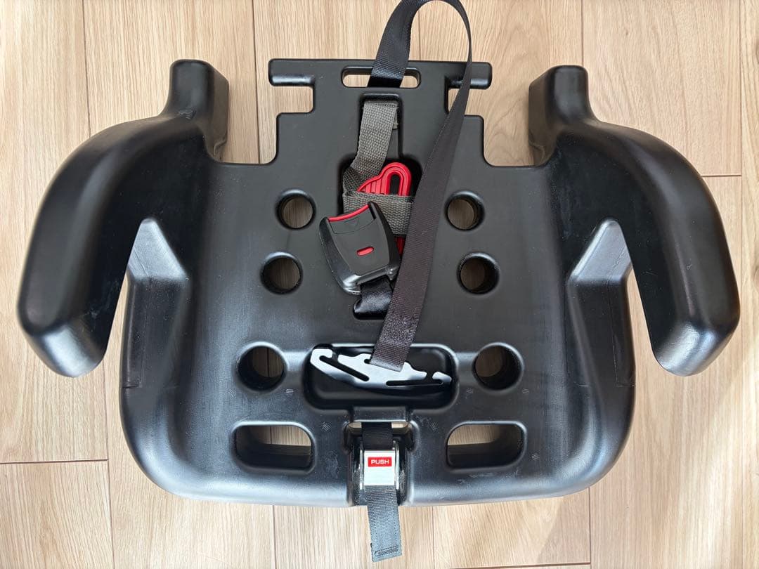 えり　Combi コンビ ジョイトリップ エッグショックＧＨジュニアシート