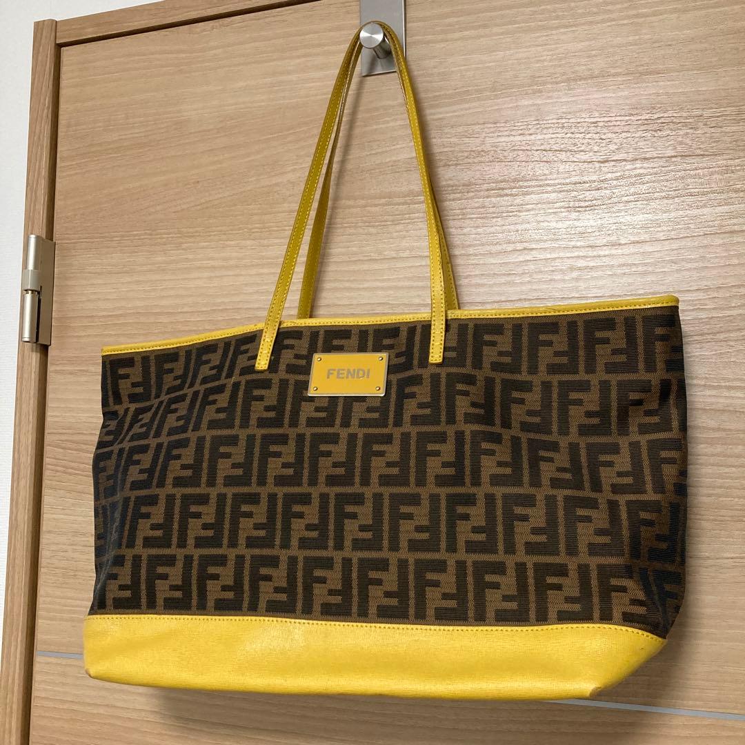 FENDY フェンディ　トートバッグ ドゥーズイエムクラス