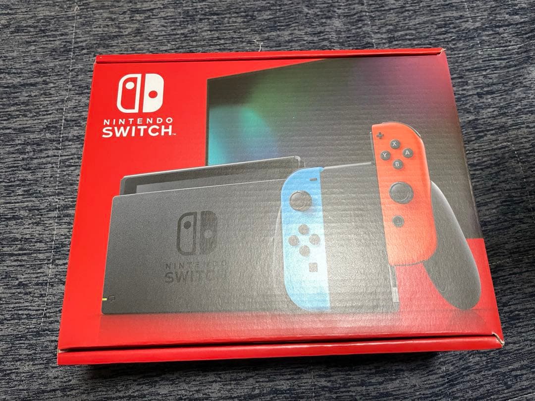 Nintendo Switch 現行型　新品　未開封　本体