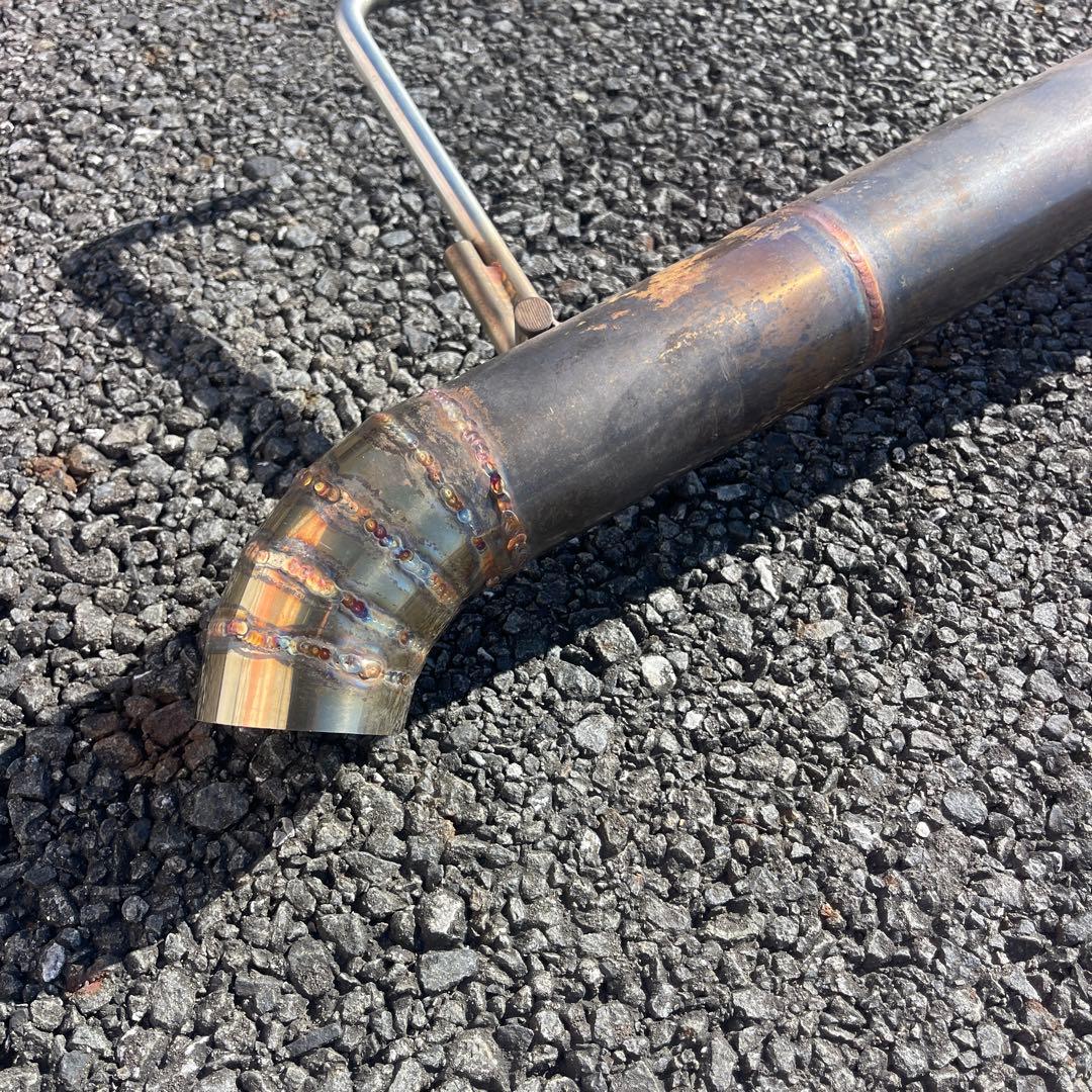 ハイエース ワイド 腹下ストレートマフラー