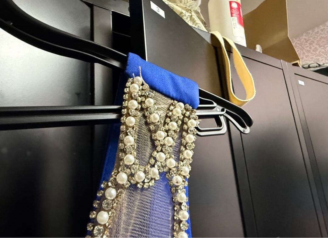 ＭサイズAngelRビーズ装飾青色タイトドレス