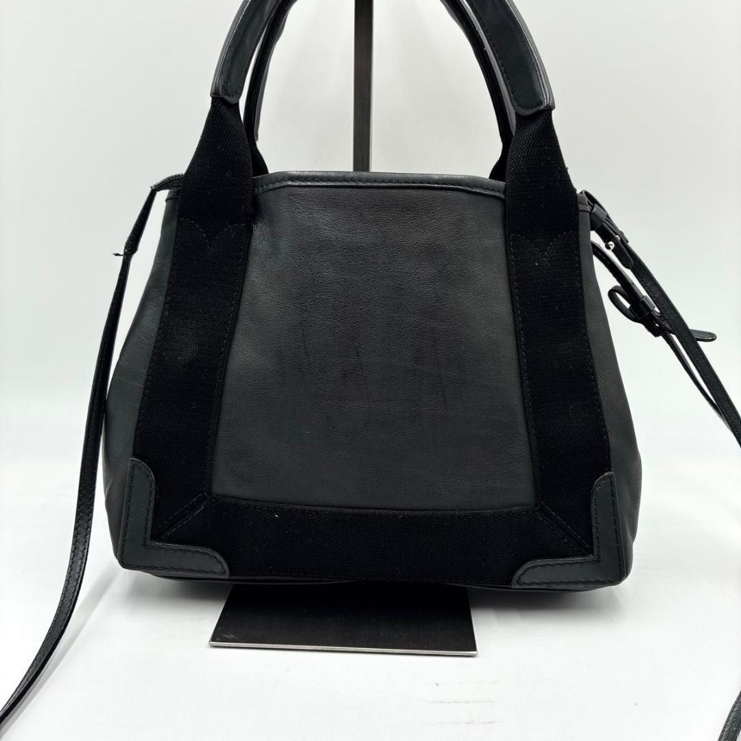 ♡Ria♡　バレンシアガ ネイビーカバス XS パンチングロゴ レザー