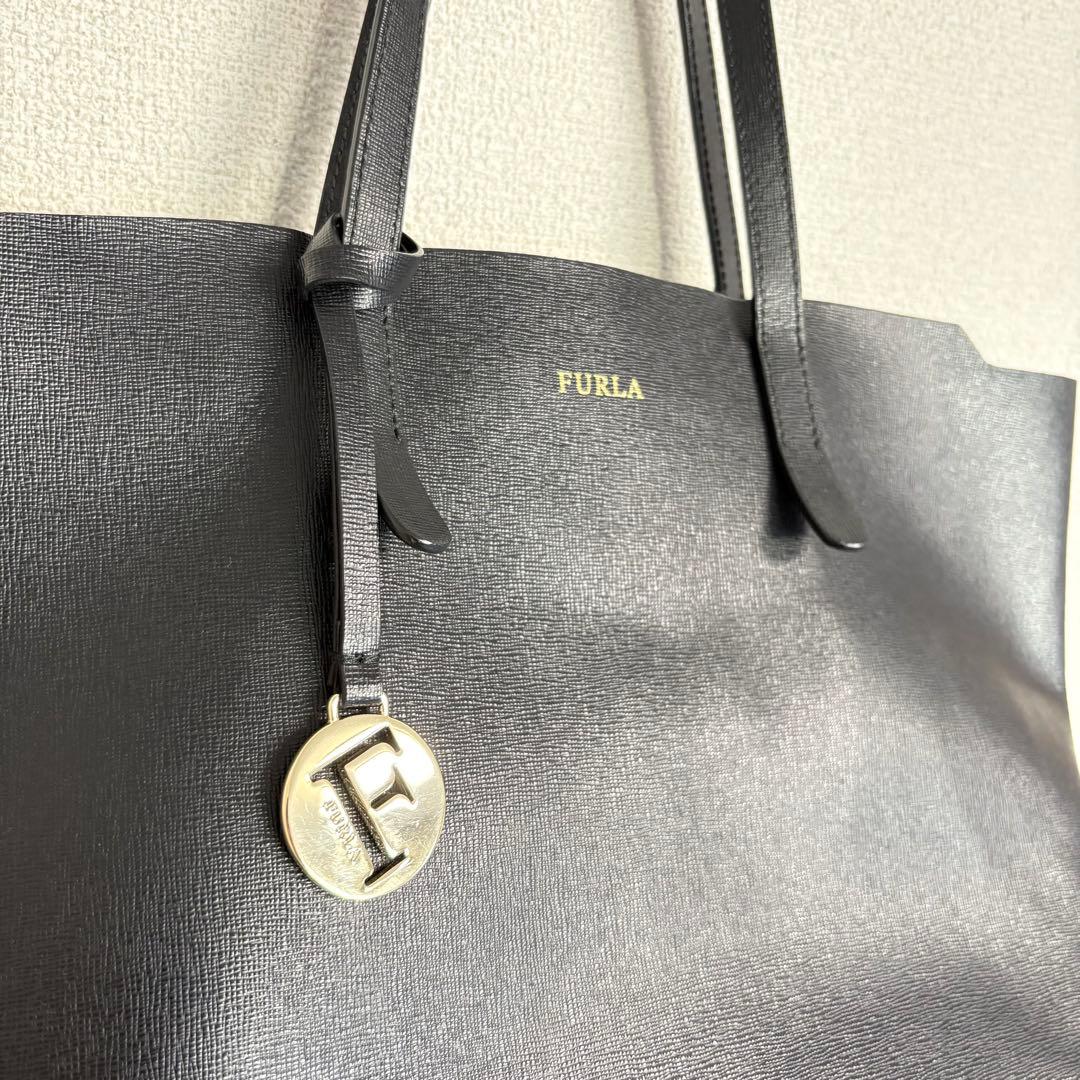 ◎美品◎ FURLA SALLY フルラ サリー ブラックトートバッグ