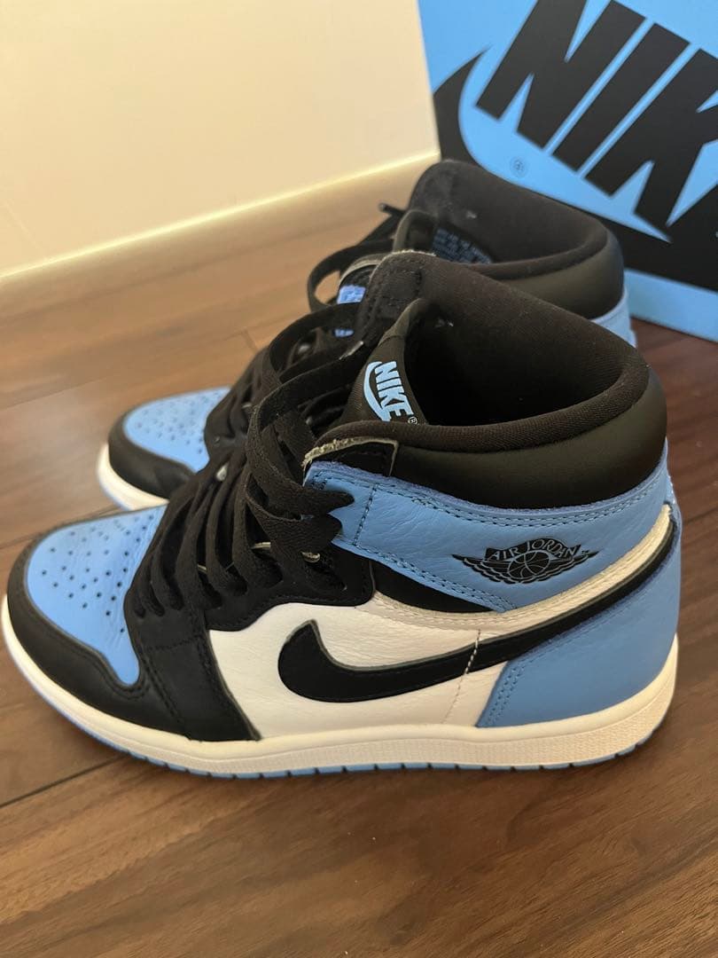 NIKE Air Jordan 1 ユニバーシティブルー