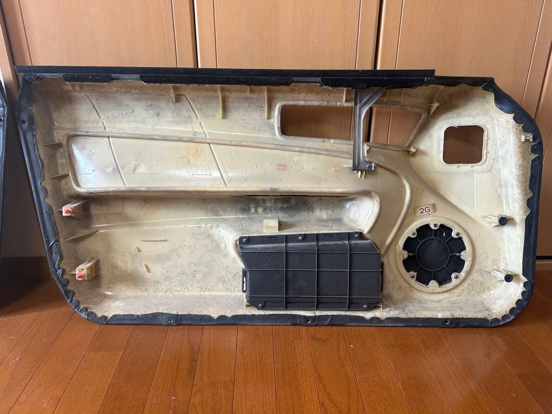 s14シルビア純正左右ドアトリム