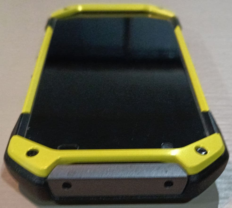 TORQUE5G KYG01 本体のみ