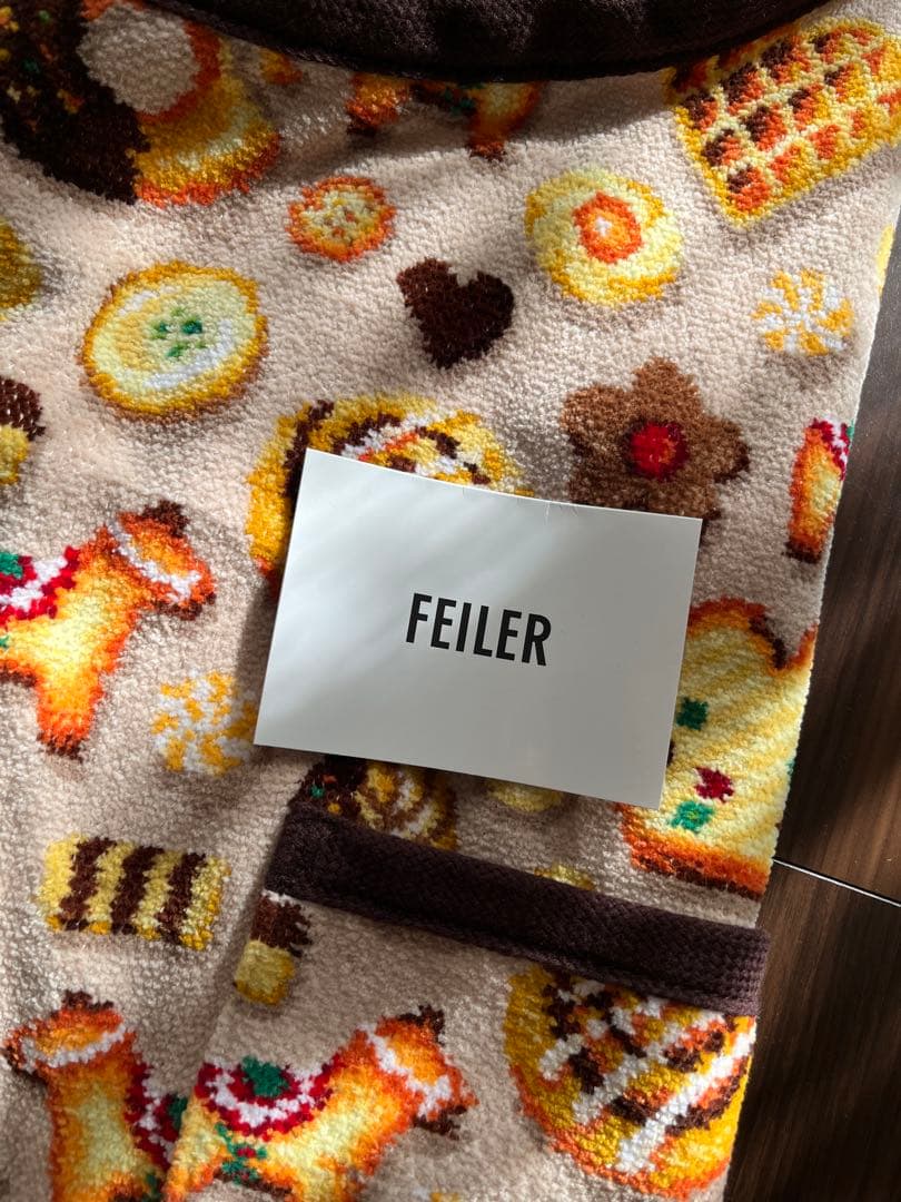 フェイラー♡新品未使用　お菓子柄エプロン