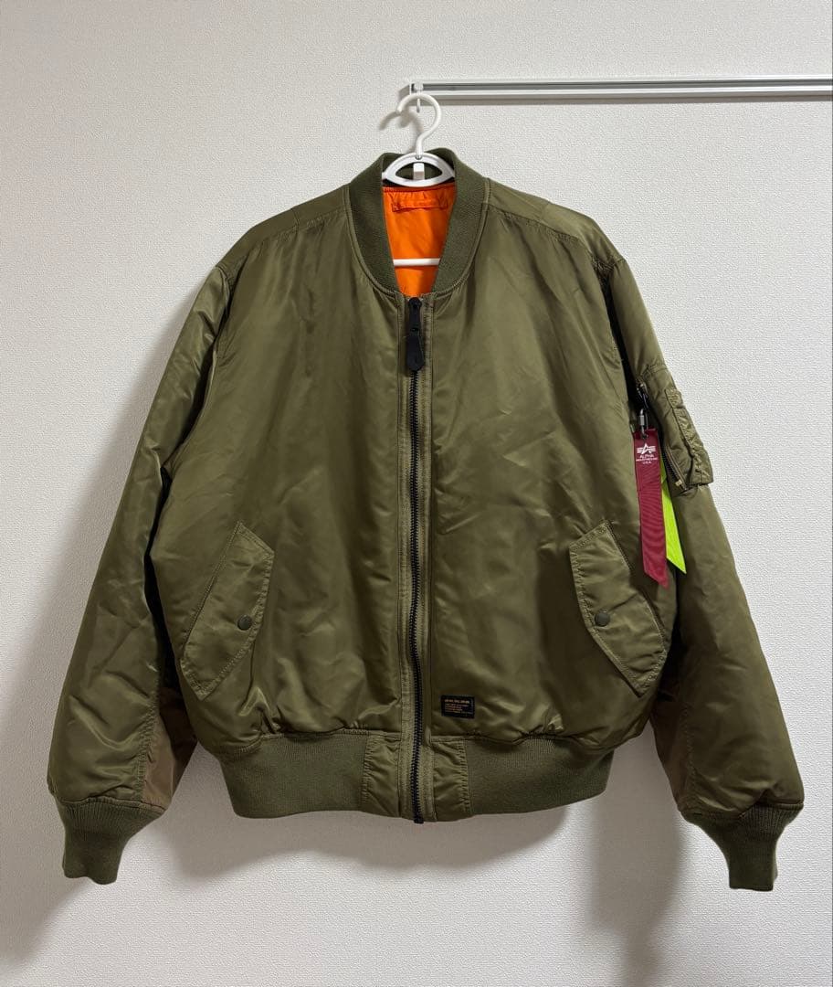 HUF × ALPHA INDUSTRIESコラボMA-1 リバーシブルGIRL