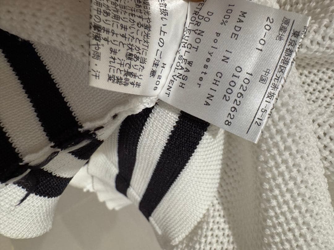 パーリーゲイツ パーカー　サイズ4