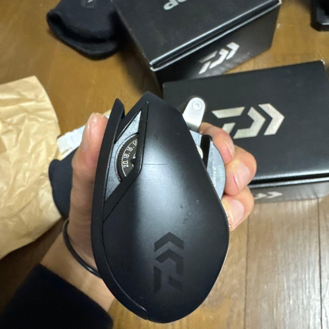 ダイワ Z2020ブラックリミテッドベイトリール