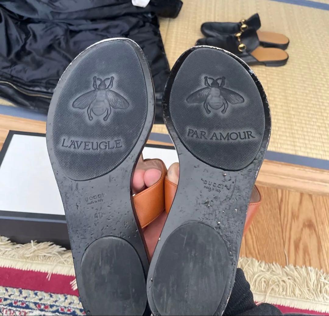 GUCCI ブラウンビーチサンダル GGロゴ付き