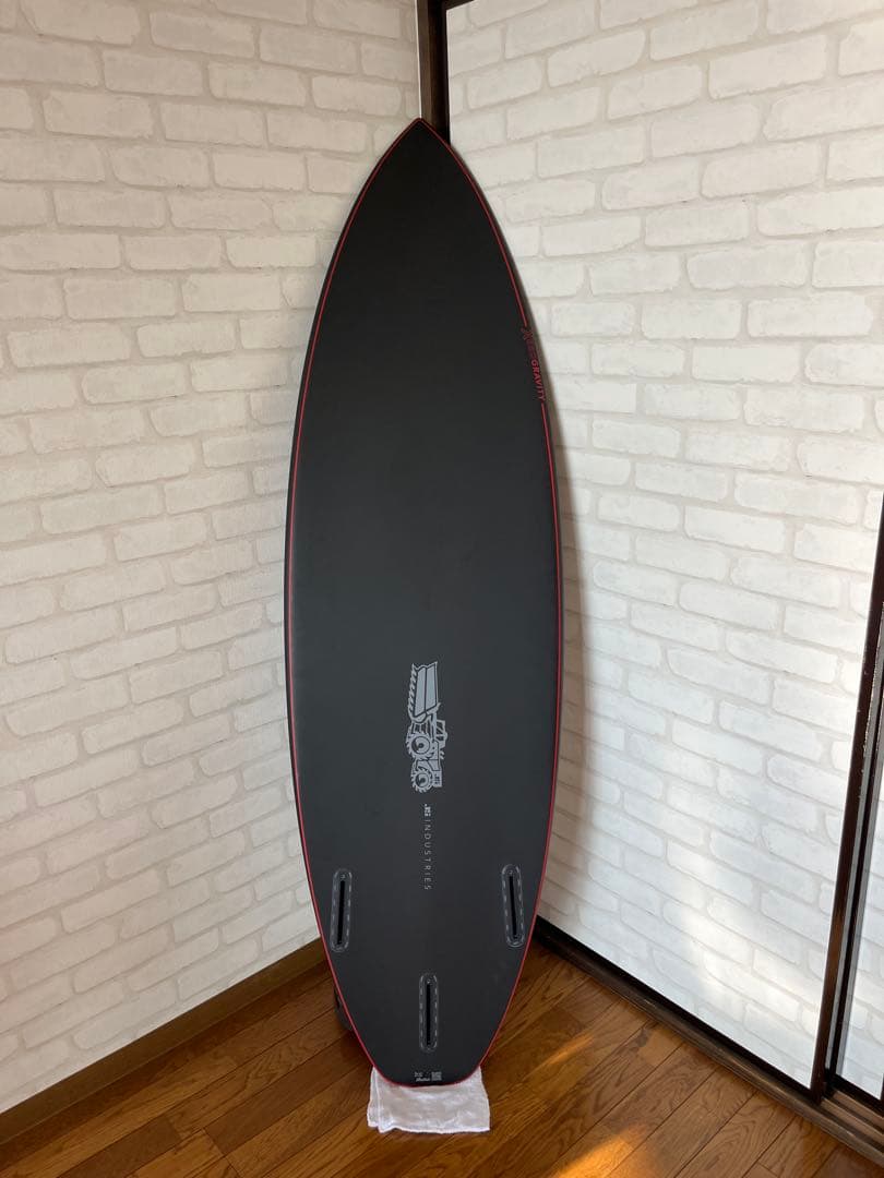 JS サーフボード　ゼログラビティ　カーボチューン5.9