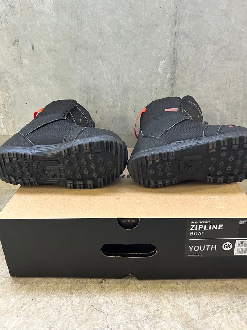 24cm キッズ Burton ジップライン BOA スノーボードブーツ