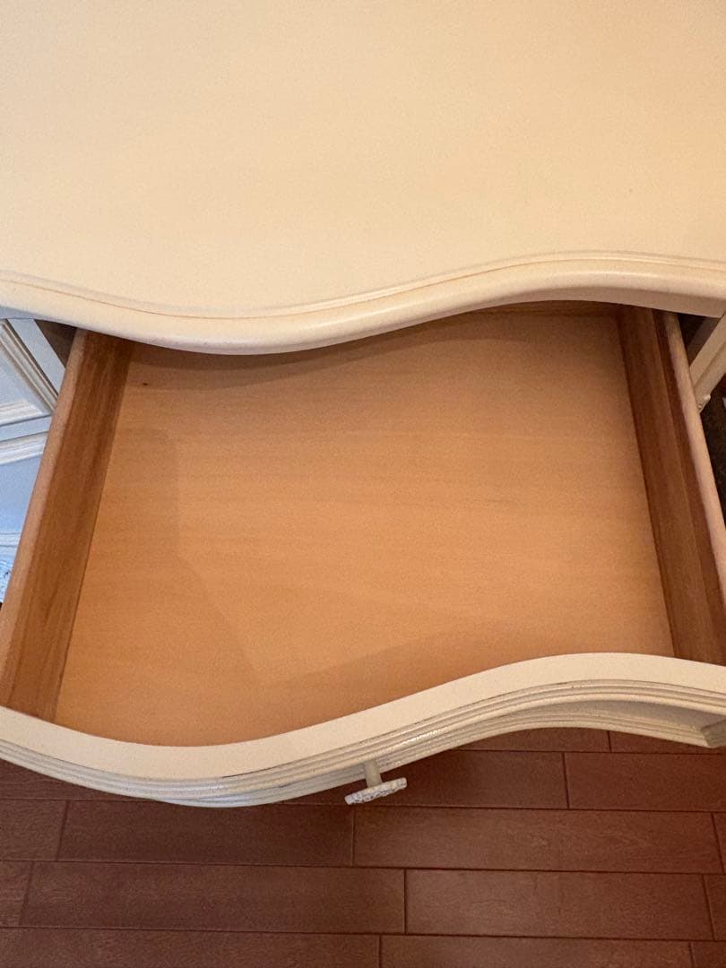 ジェシカ マクリントック/ホワイトチェスト/輸入家具