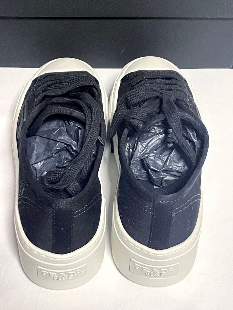 【未使用】PRADA トライアングルロゴ コットンキャンバス スニーカー