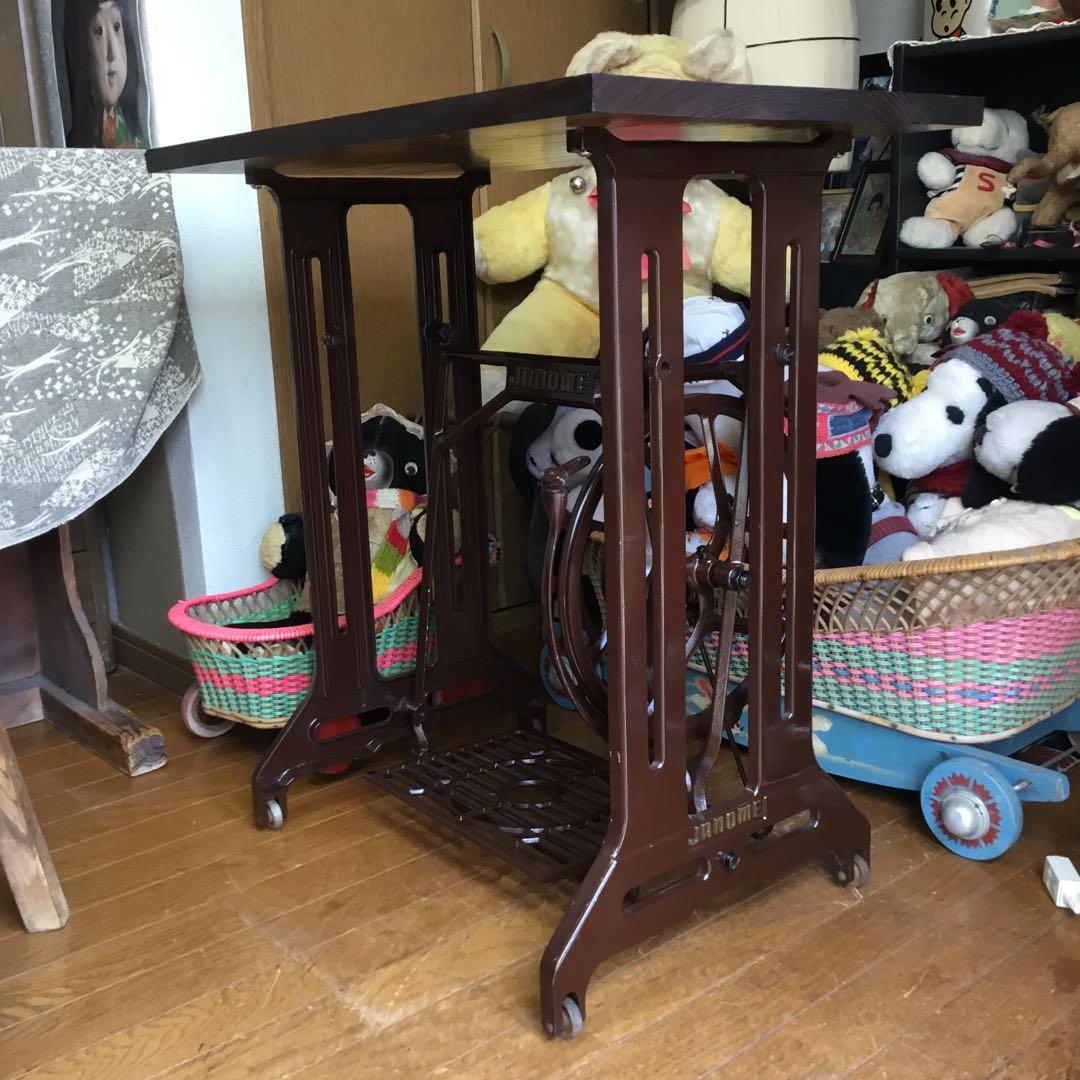 ※アンティーク※ JANOME足踏みミシン脚のテーブル　ケヤキ天板　アイアン