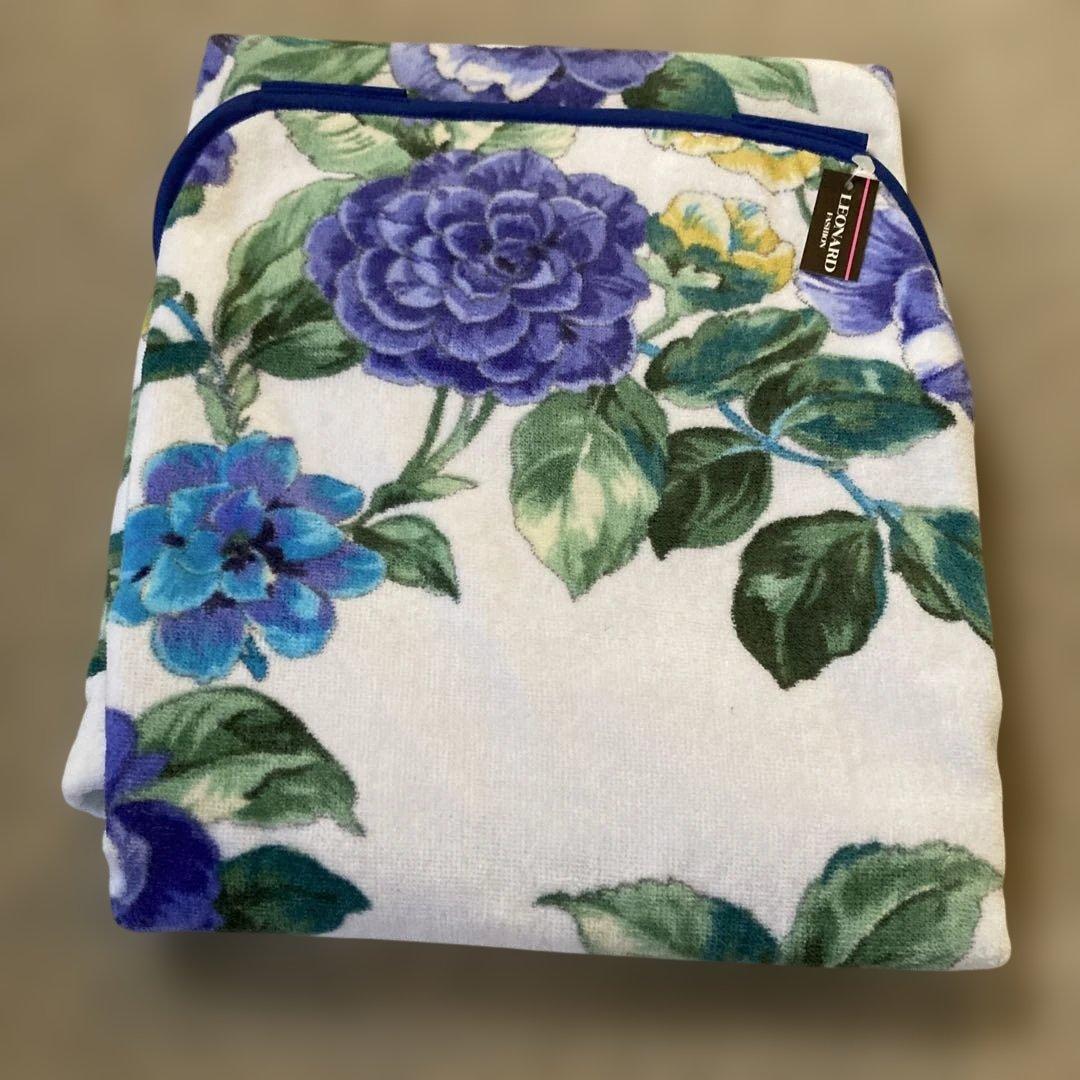 新品　レオナールエプロン