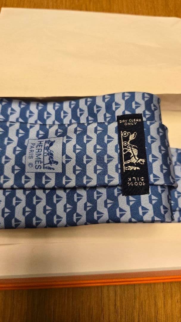 【新品未使用】HERMES ボート柄 シルクネクタイ