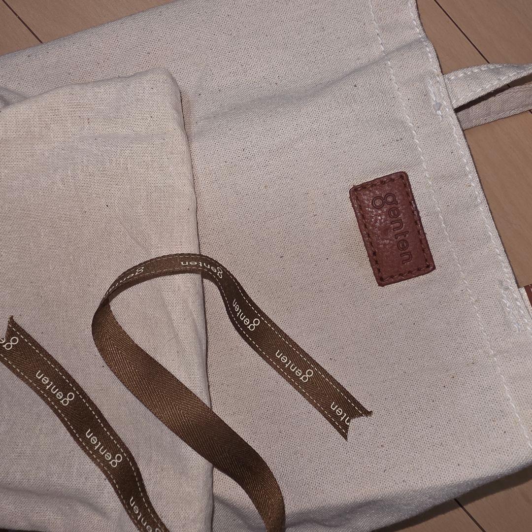 《新品未使用》genten ゲンテン オレンジ レザー 二つ折り財布 羊革