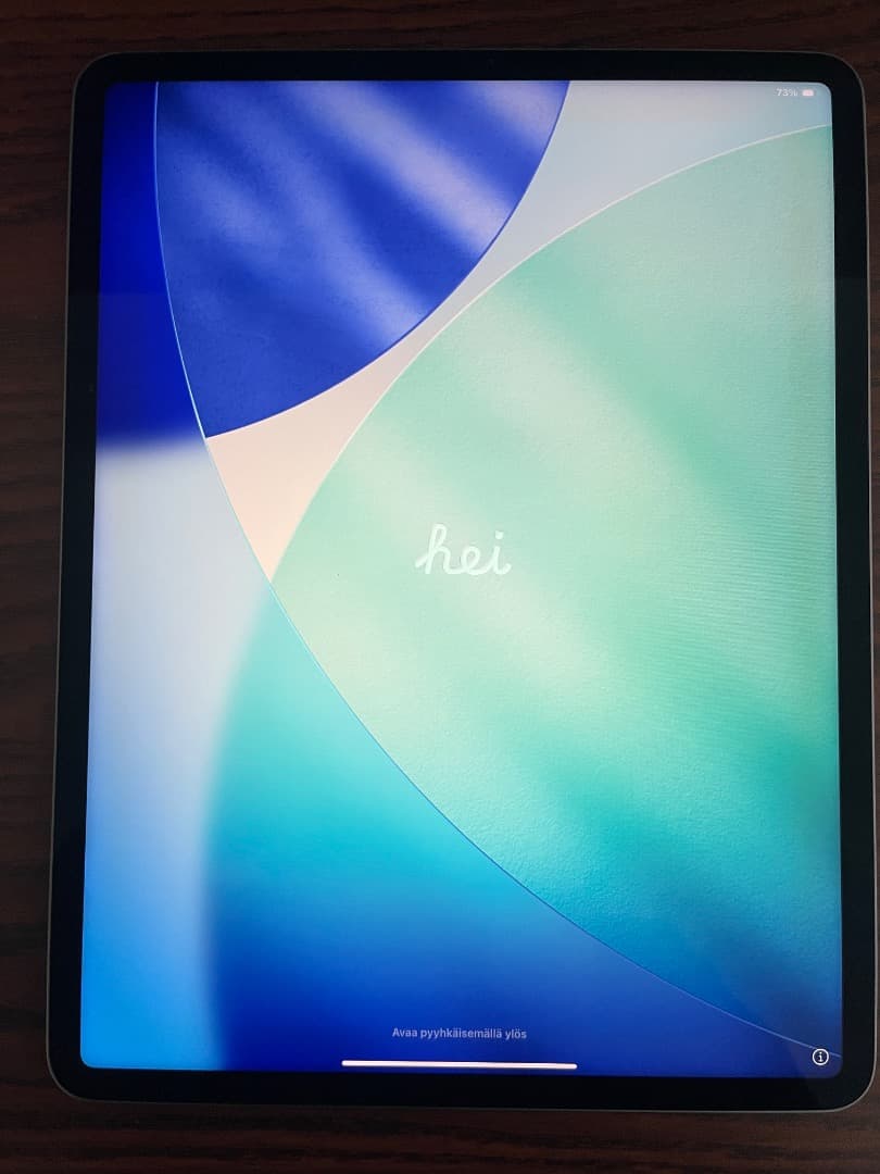 Apple iPad Pro 12.9インチ(5th)128GBスペースグレー