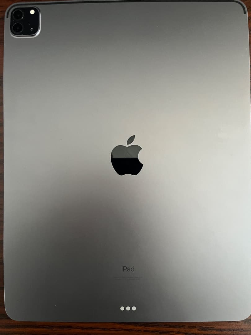 Apple iPad Pro 12.9インチ(5th)128GBスペースグレー