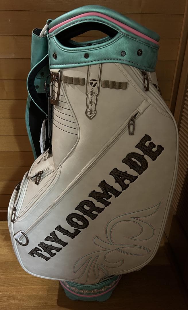 【新品未使用】テーラーメイド 限定品 キャディバッグ+ヘッドカバー 全米女子プロ