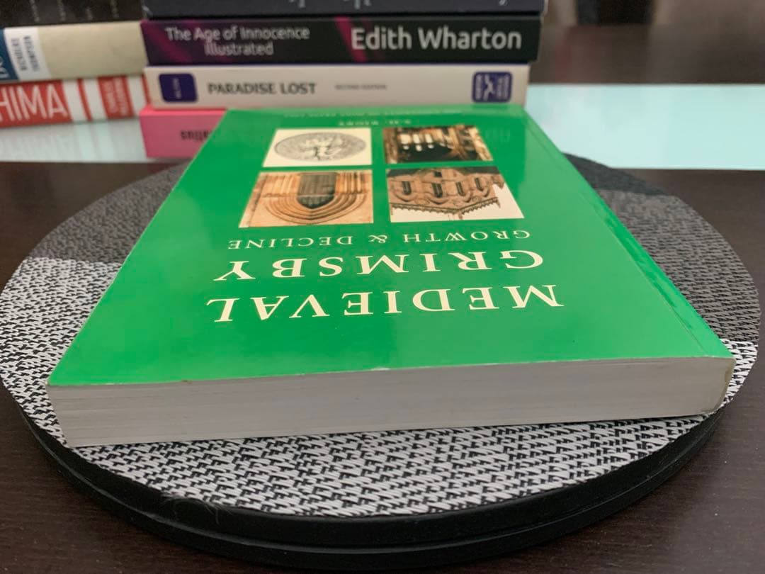 洋書 Medieval Grimsby: Growth & Decline