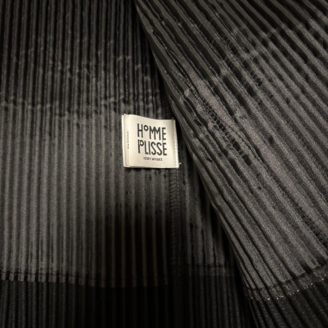 オムプリッセ　イッセイミヤケ BASICSテーラードジャケット