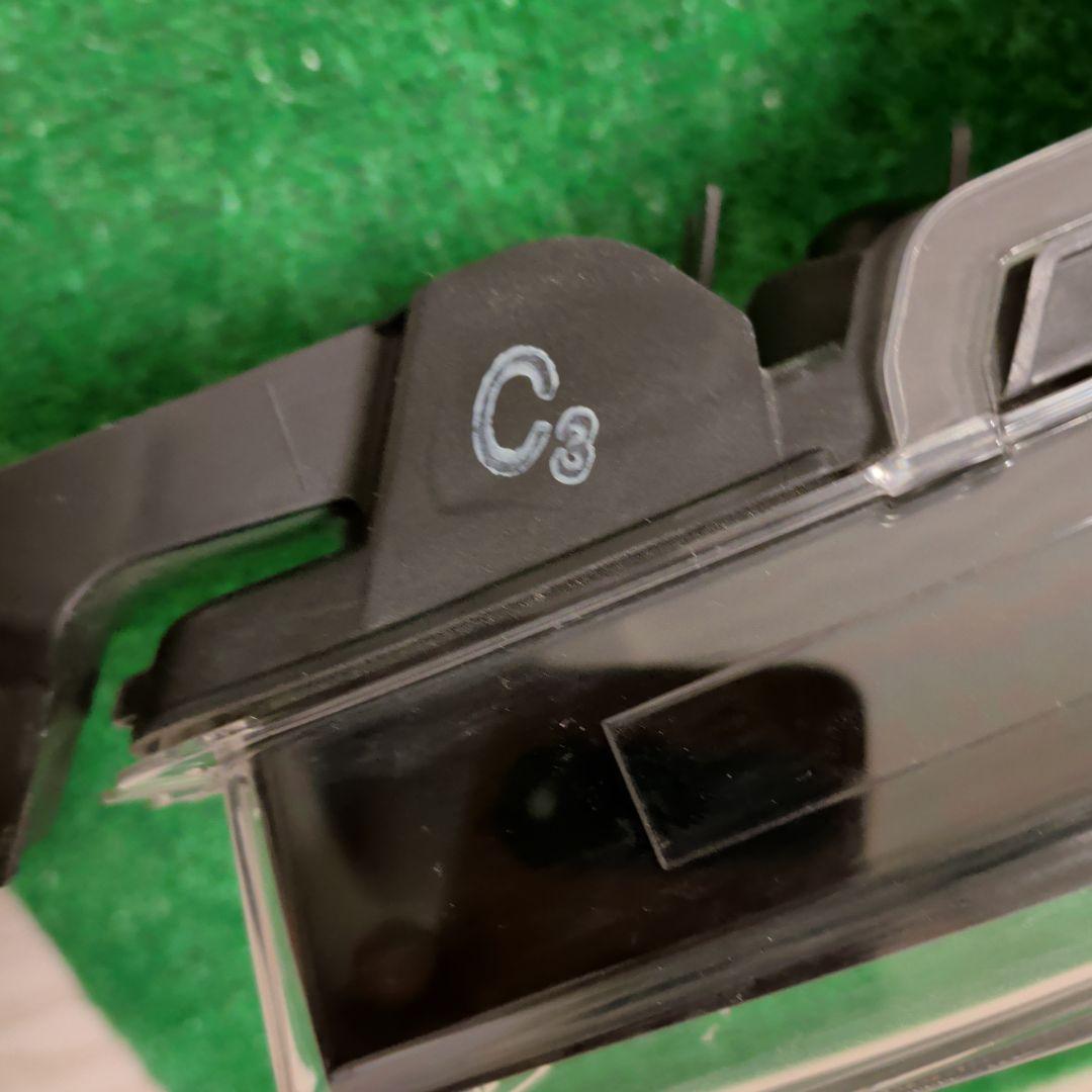 TOYOTA プリウス 左ヘッドライトユニット